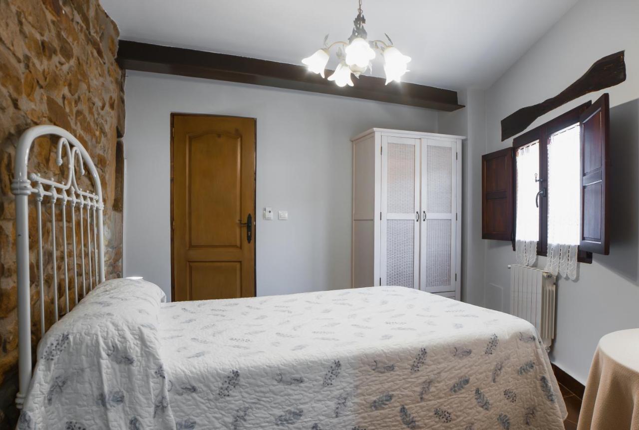 La Posada De Ojebar Rustica Расинес Экстерьер фото