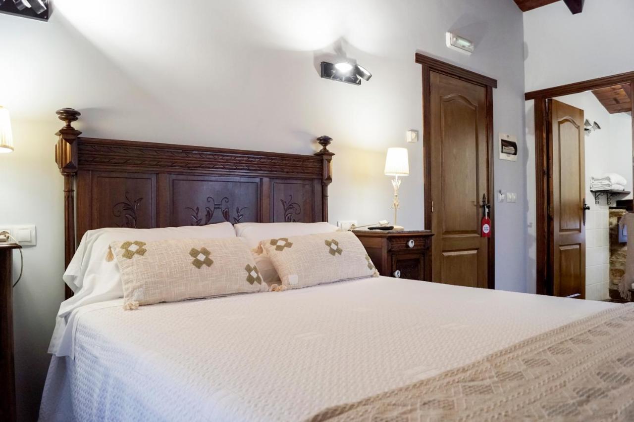 La Posada De Ojebar Rustica Расинес Экстерьер фото